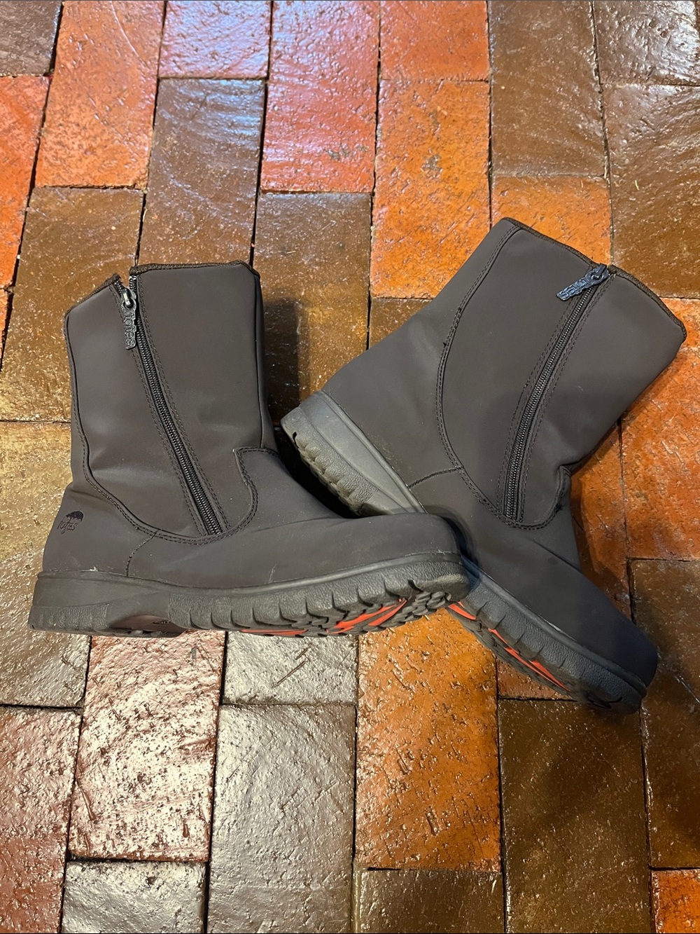 Vintage Totes 10 Women ankle brown rain boots double zip closure 3258